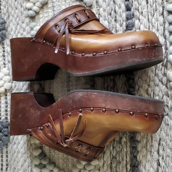 Y2K 90's Curfew Sedona Wooden Heel Studed Clogs Leather Women's Sz 10M Brazil - Picture 10 of 13